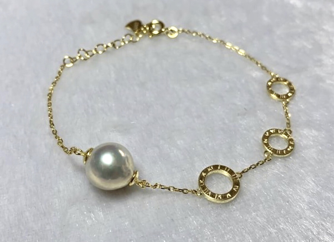 baroque pearl bracelet